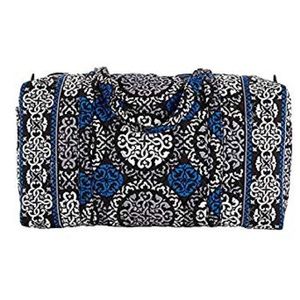 VERA BRADLEY LARGE DUFFLE